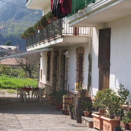 Гостьовий будинок Agriturismo Sentiero Dei Sapori Аджерола Екстер'єр фото